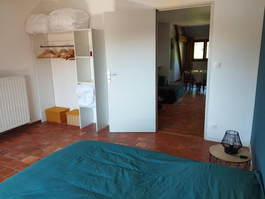 Appartement Dans Village Calme A 5 Min Des Lacs Mathaux المظهر الخارجي الصورة